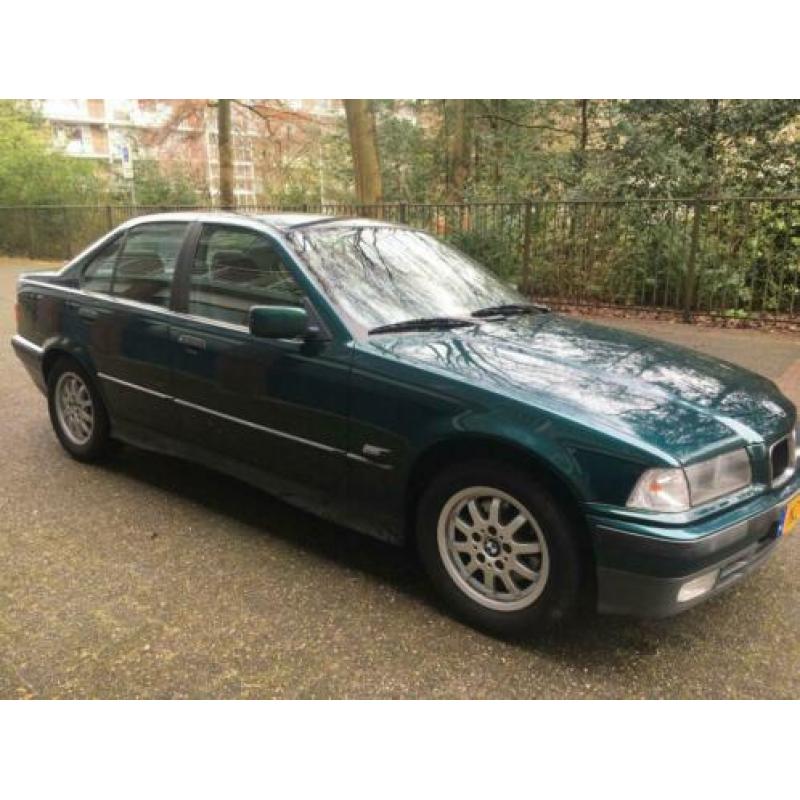 BMW 318i Executive met Climatronic 1 eigenaar