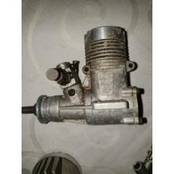 Diverse nitro motoren. En accessoires.