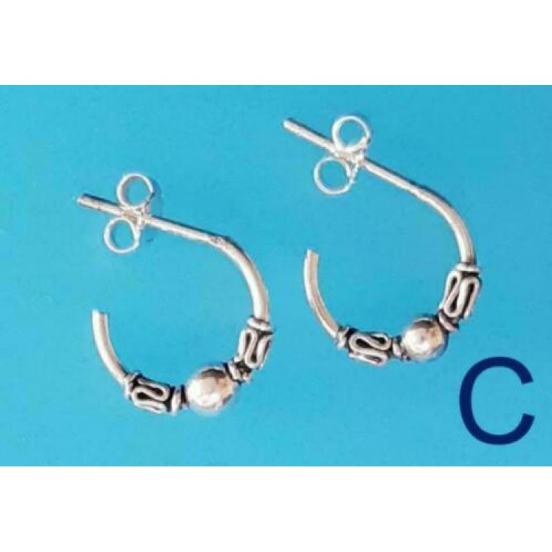 Balihoops oorstekertjes echt zilver ~ 15078