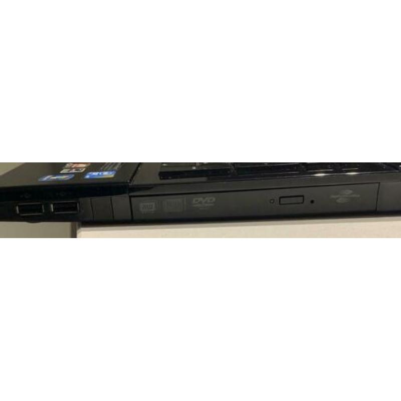 Asus X55A-SX112H 2.4ghz, 4GB en 320GB