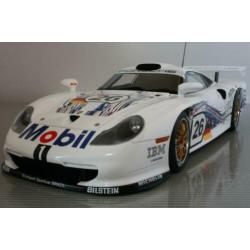 AutoArt 1/18 Porsche 911 GT1 - Le Mans 1997
