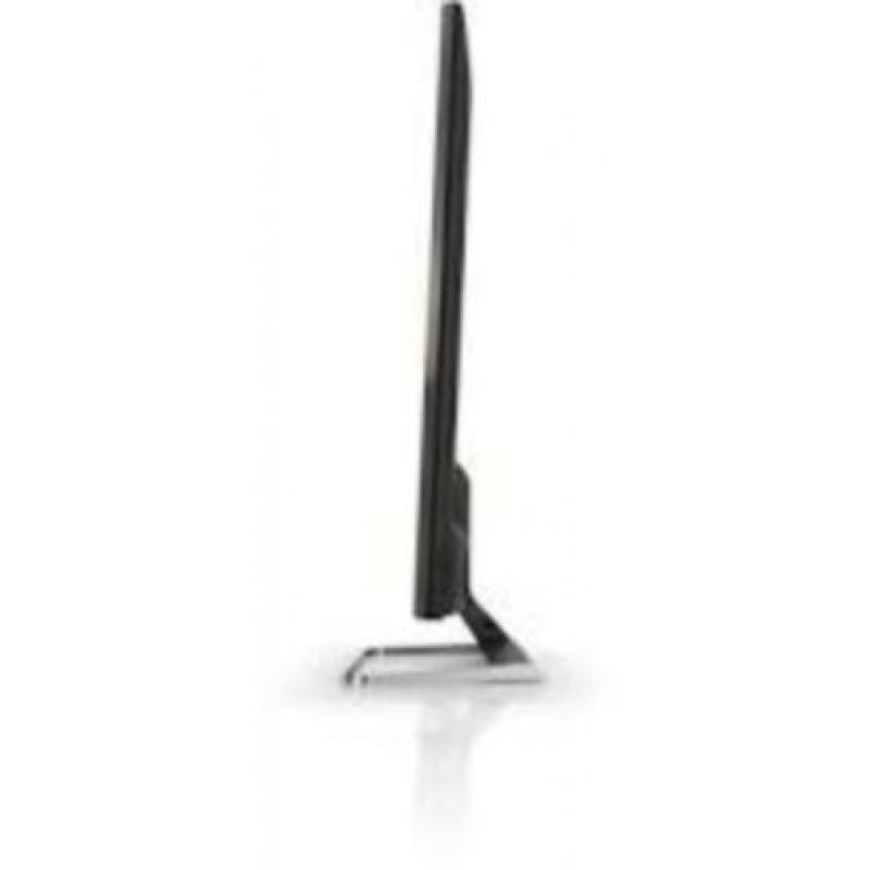 Philips 46 inch 3D wifi Smart TV - camera en Ambilight XL