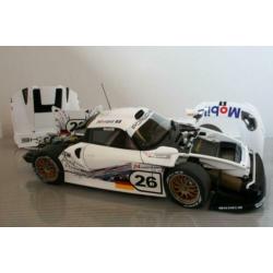 AutoArt 1/18 Porsche 911 GT1 - Le Mans 1997