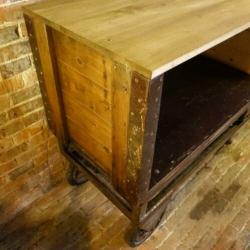 Oude Fabrieks Trolley Kar Toonbank Drankkast Sidetable