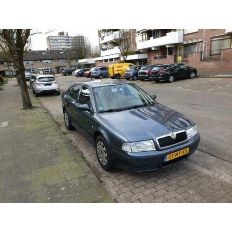Skoda Octavia 1.6 75KW Airco/lage NAP km/APK/van particulier