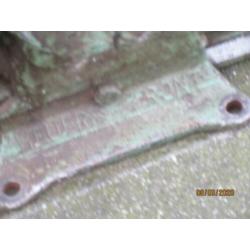 zware grote bankschroef Heuer Front