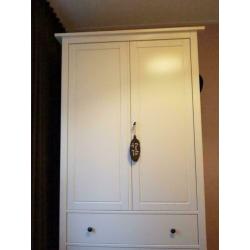 Ikea Hemnes kledingkast / hele nette staat