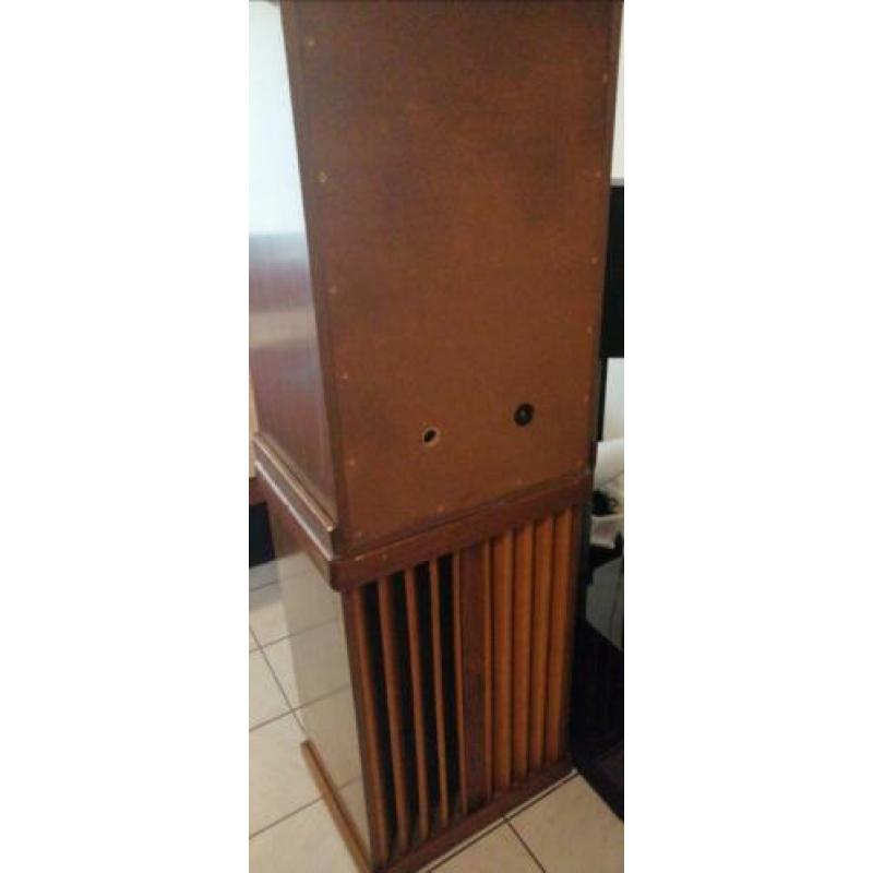 Vintage speaker kasten voor de audiophilen
