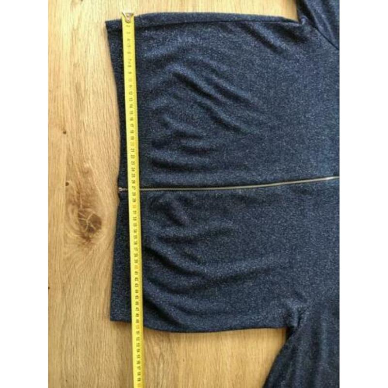 Donkerblauw vestje met glitter en rits