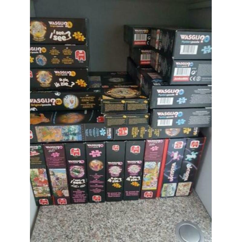 Gave wasgij puzzels compleet en uit rookvrije omgeving