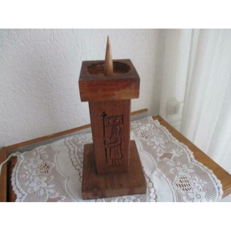kandelaar hout 35 cm voor 15 euro