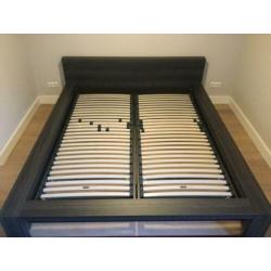 Bed ombouw 160x200 donkergrijs houtnerf