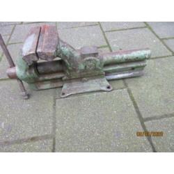 zware grote bankschroef Heuer Front