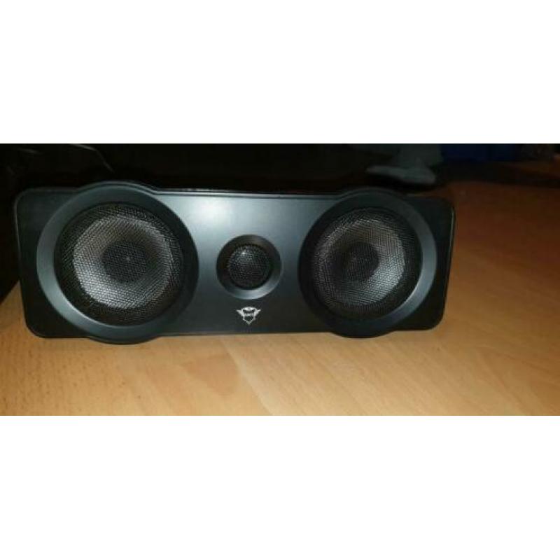 trust 5.1 dolbi surround set