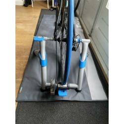 Tacx fietstrainer, met trainingsmat en trainingsband!