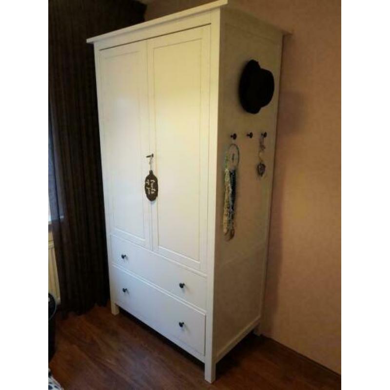 Ikea Hemnes kledingkast / hele nette staat