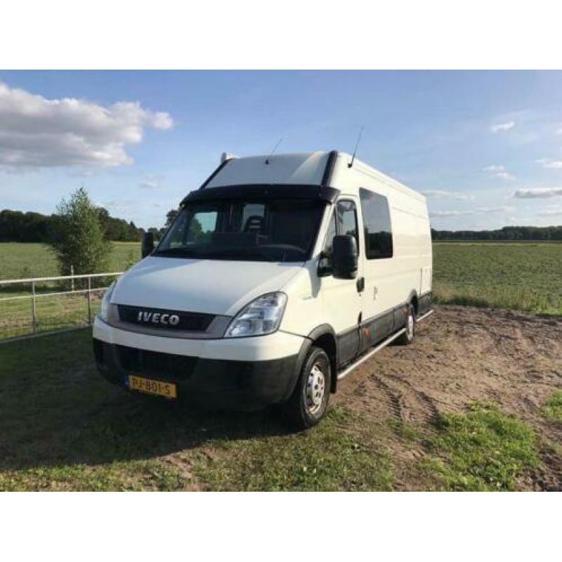 Iveco 35 s 14 buscamper ook geschikt voor de motorsport