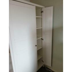 Hemnes kledingkast wit