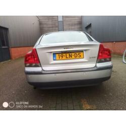 Volvo S60 2.4 140PK AUT 2003 Grijs