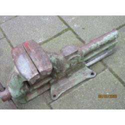 zware grote bankschroef Heuer Front
