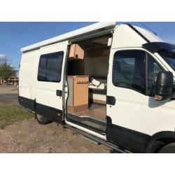 Iveco 35 s 14 buscamper ook geschikt voor de motorsport