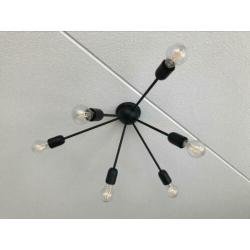 Hele mooie plafondlamp half jaar oud. Mag weg voor €10