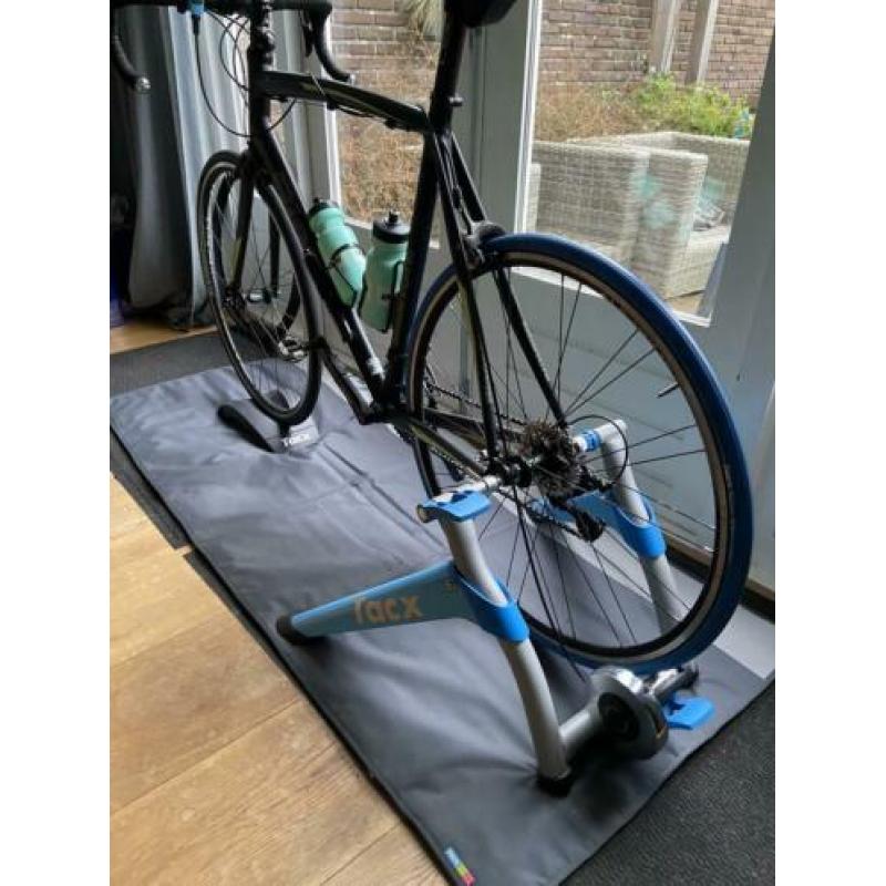 Tacx fietstrainer, met trainingsmat en trainingsband!