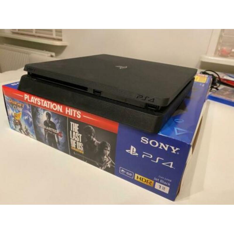Sony PlayStation 4 Slim Console 1TB - 3 Games incl.