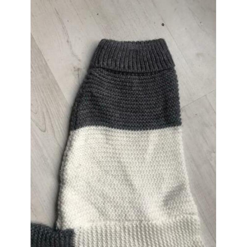 Zwart/wit/grijze gebreide trui, maat L/XL, valt als M