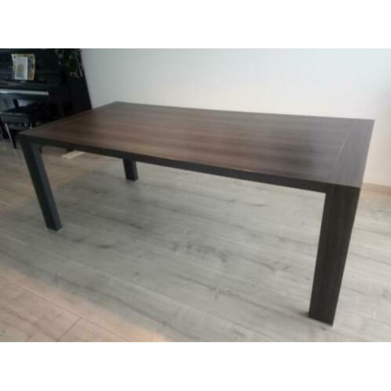 eettafel