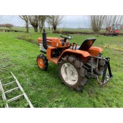 Kubota B1500 4x4 4wd minitractor 3 cilinder
