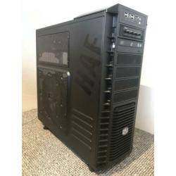 Hierbij verkoop ik de Coolermaster haf 932 Computer kast