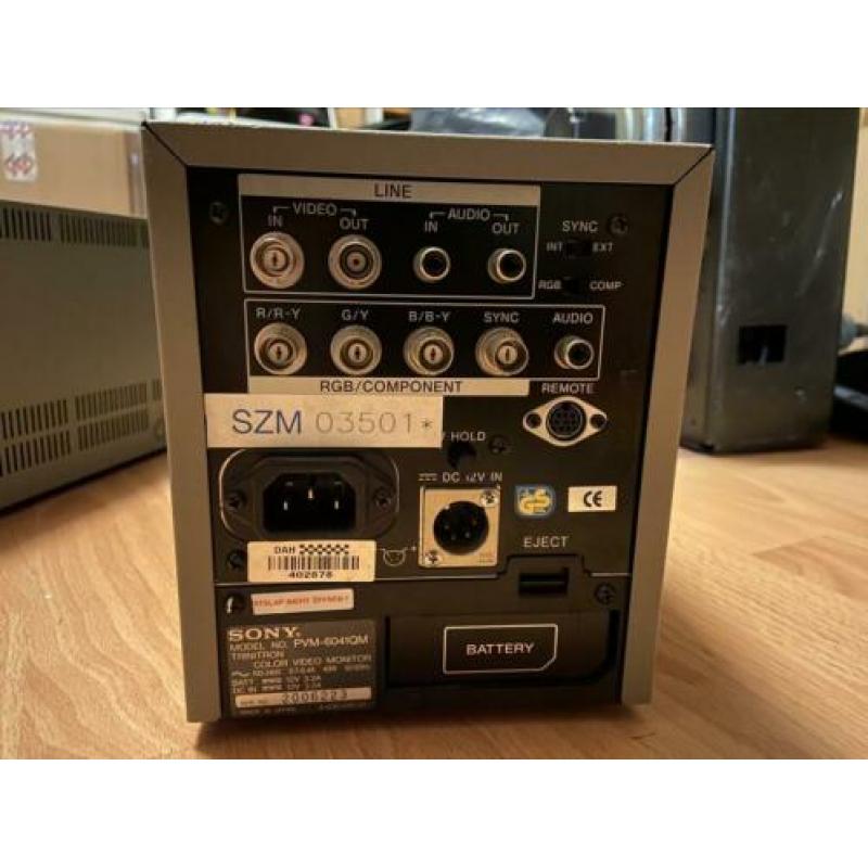 Sony PVM 6041QM monitor, 6 inch