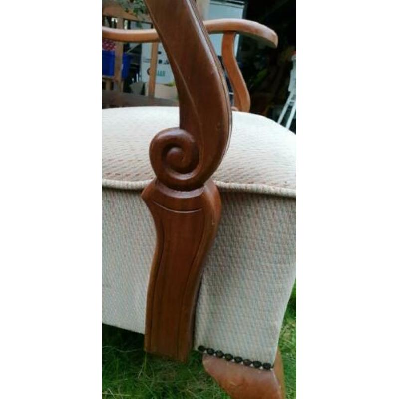 Antieke, vintage leunstoel, rookstoel, fauteuil.