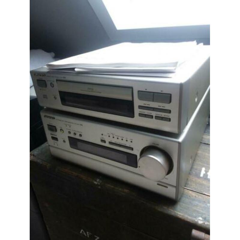 Onkyo R -811RDS