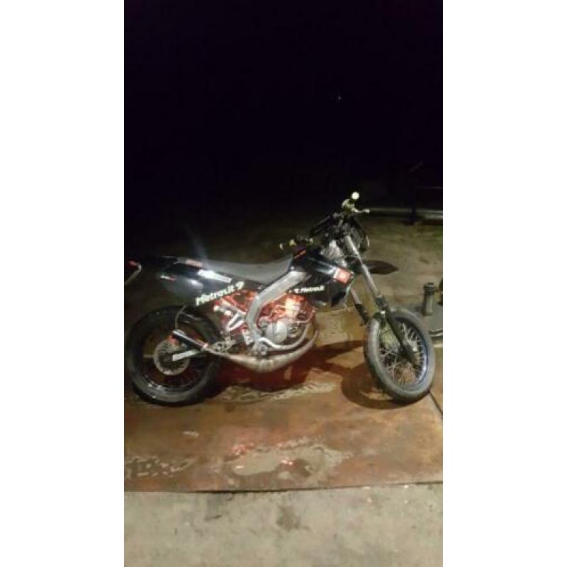 Derbi senda