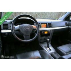 YOUNGTIMER Opel Vectra GTS 3.2 V6 AUT Elegance leer/trekhaak