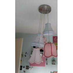 Mooie hanglamp voor meidenkamer