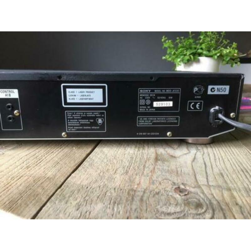 Sony Minidisc deck MDS JE530