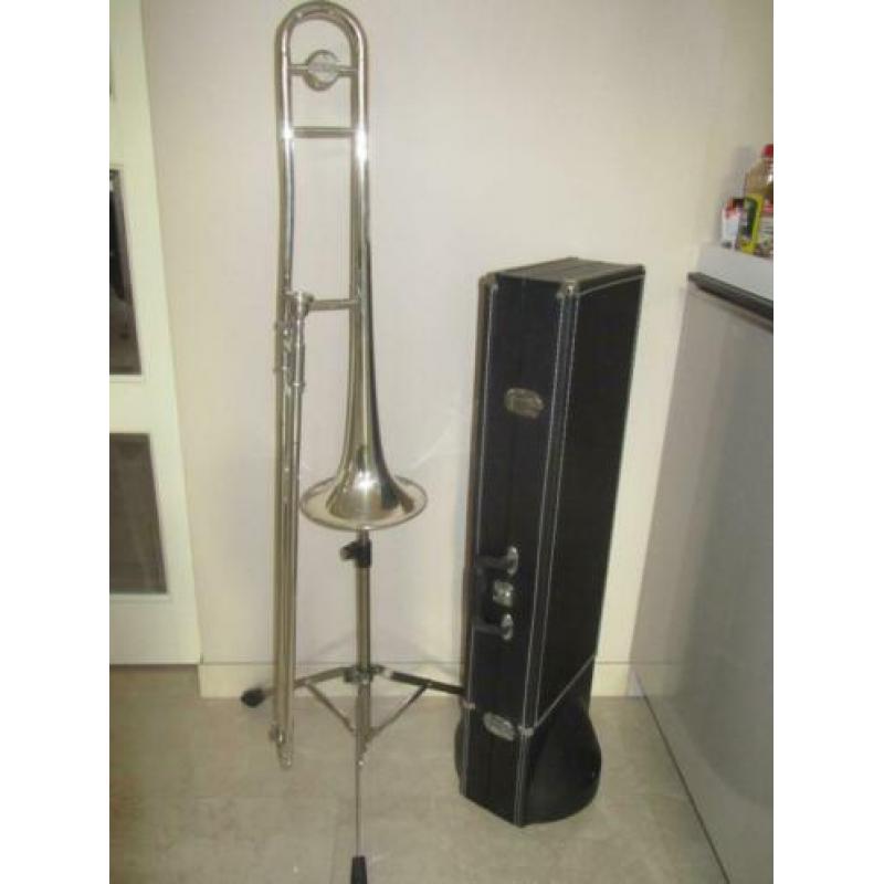 116. Trombone Yamaha YSL-352 S Zilver