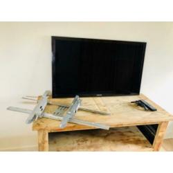 LCD tv 40 inch