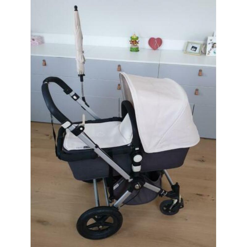 Complete en nette Bugaboo Cameleon 2 in Sand-Antraciet