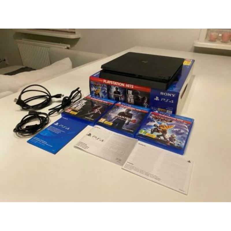 Sony PlayStation 4 Slim Console 1TB - 3 Games incl.