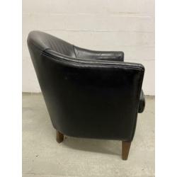 Zwart leren clubfauteuiltje