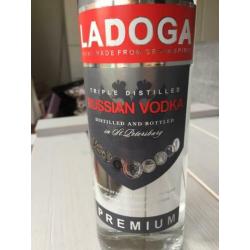Ladoga 70 cl Vodka 40% NIEUW