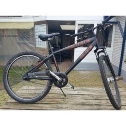 Crossfiets, mat zwart, Pegasus/Cube