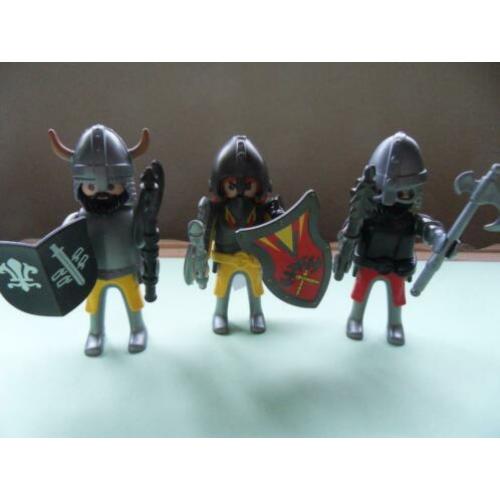 Playmobil 3 ridders met bijlen (2 met baard)