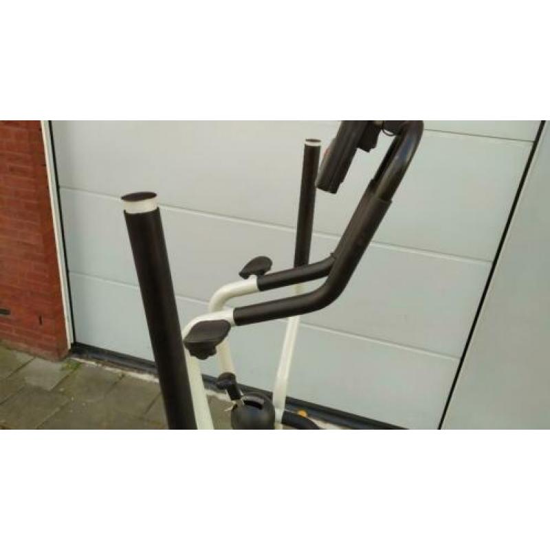 Care crosstrainer