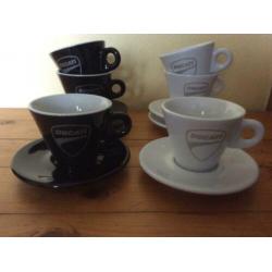 Voor Ducati liefhebber Italie servies 6 kop en schotels