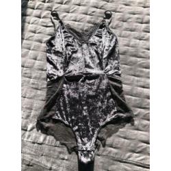 Body, Monki, maat M, NIEUW!